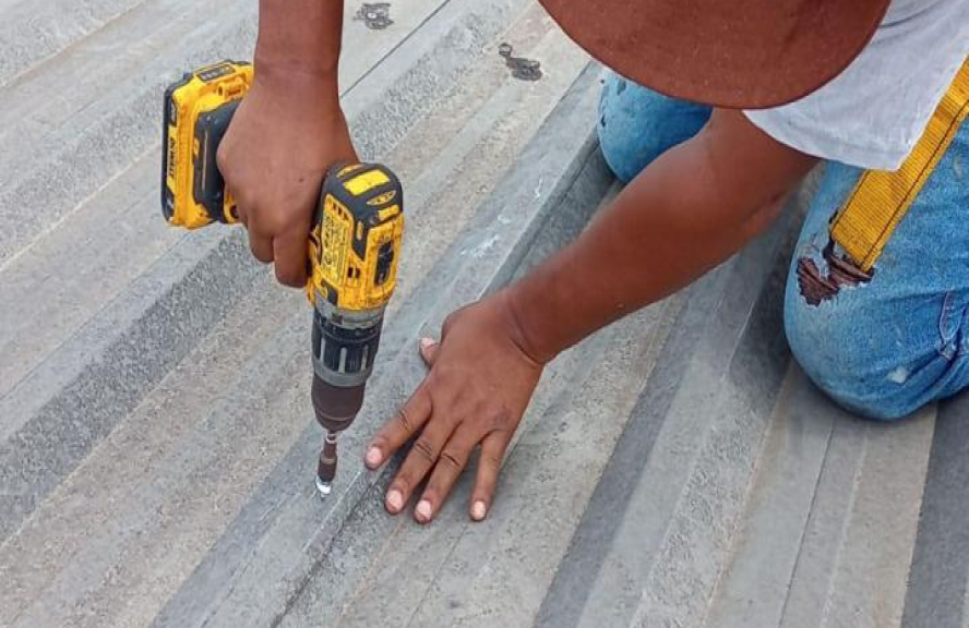 Trabalhamos com Manutenção de Telhados
